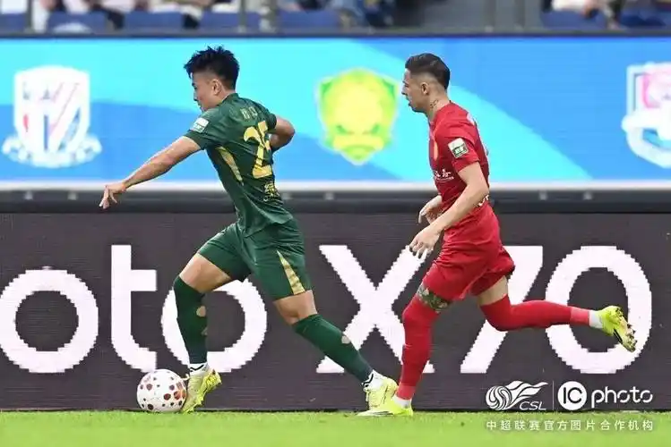 俄罗斯超级联赛：苏维埃之翼 VS 莫斯科斯巴达